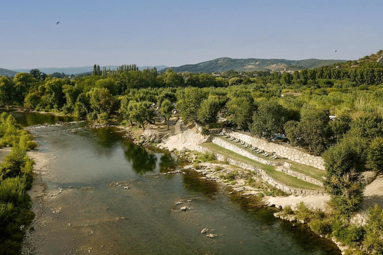 מלון Vallon-Pont-dʼArc Rives D'Arc מראה חיצוני תמונה